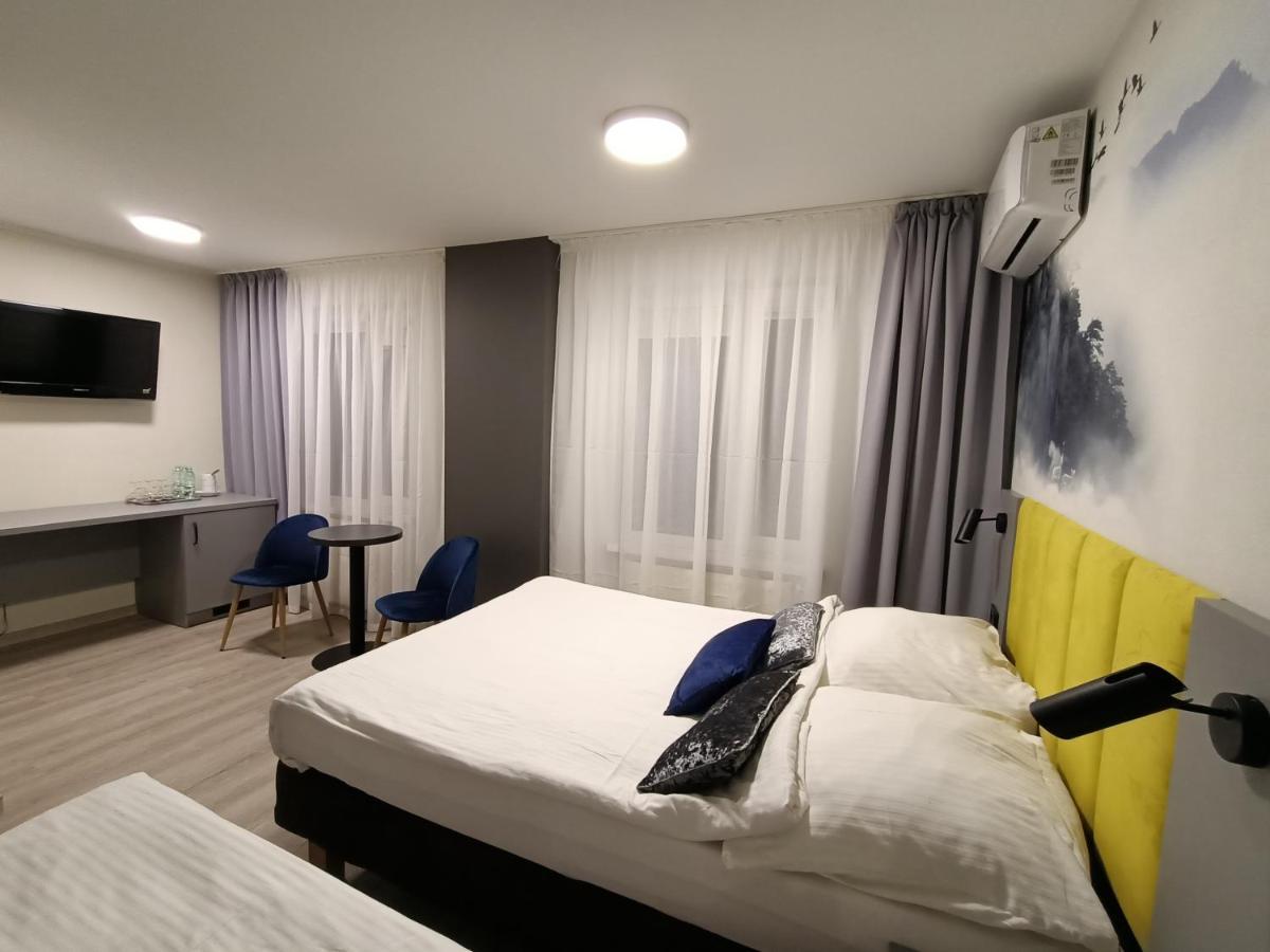 Hotel Pomorski ビィドゴシュチュ エクステリア 写真